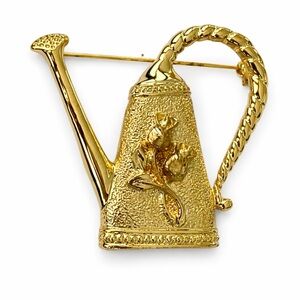 Vintage Gerry’s Gold Toned Watering Can Pin Brooch